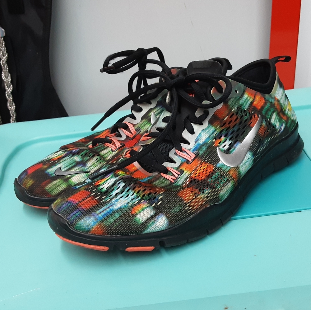 Nike Free Flyknit 5.0 Women's Multi Colored Sneakers Size 7 - Picture 2 of 16